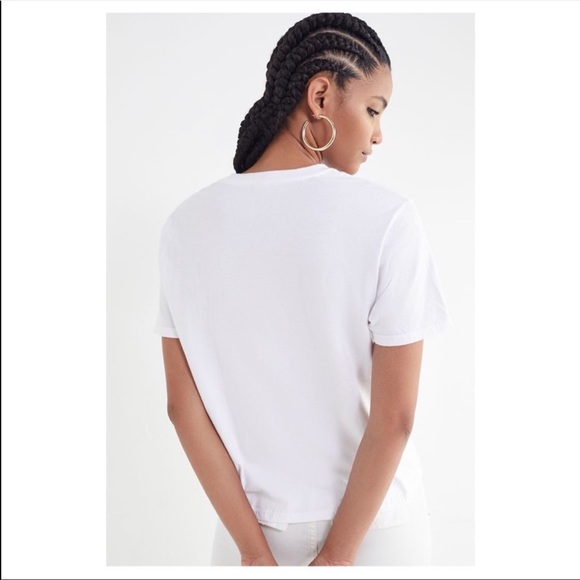 Urban Outfitters Tee NWOT🌛 - Picture 3 of 7